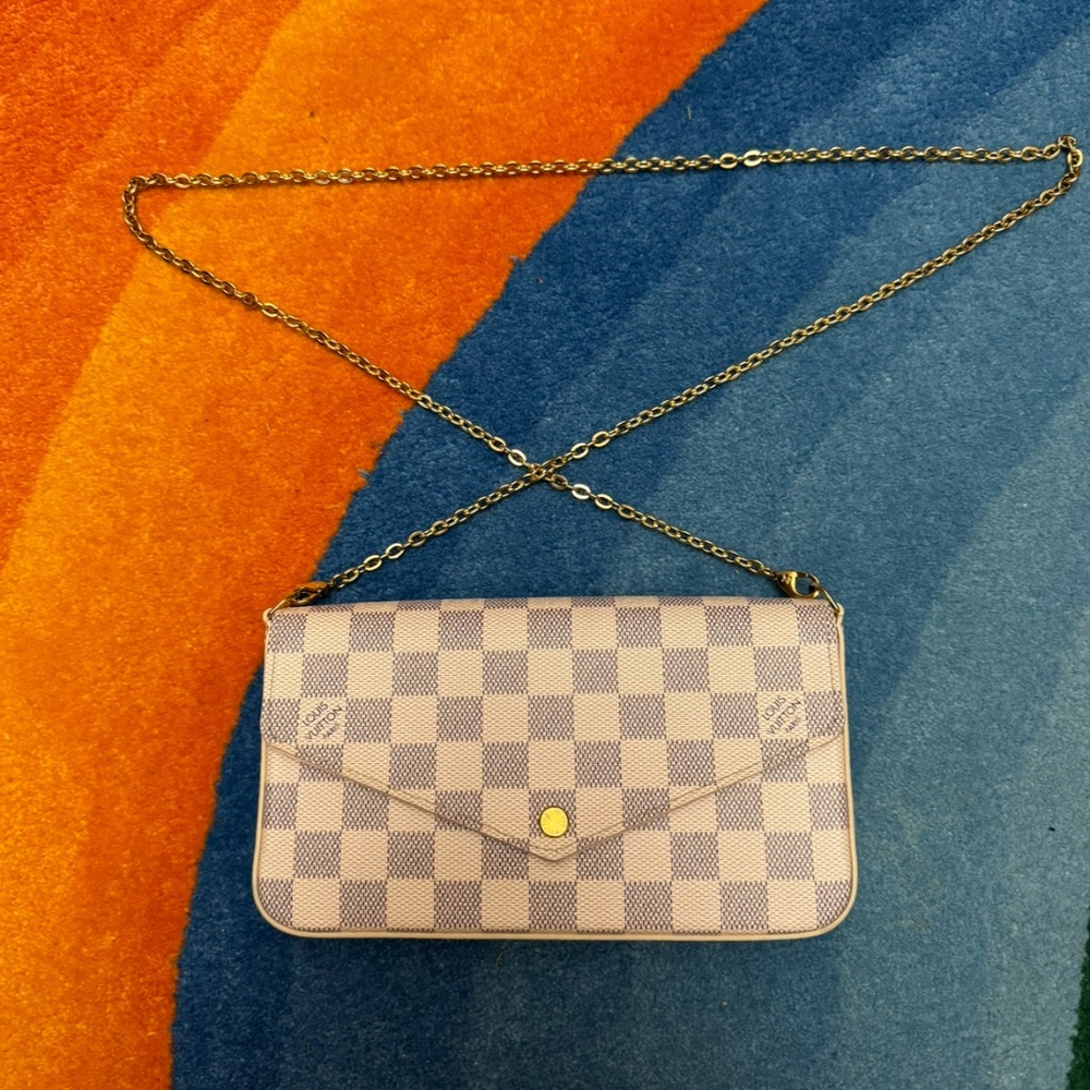 Authentic Louis Vuitton Félicie Pochette - Damier Azur Canvas